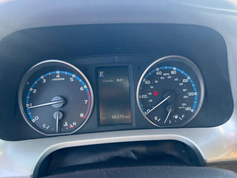 2018 Toyota RAV4 Adventure