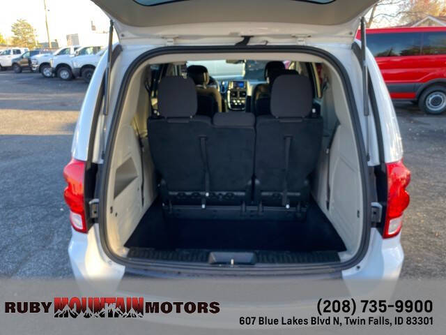 2017 Dodge Grand Caravan SE