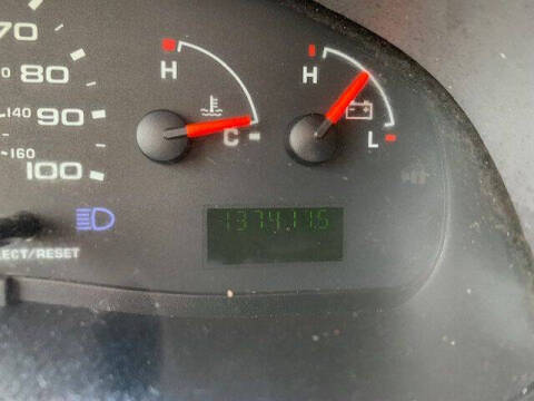 2005 Ford E-Series E-350 SD