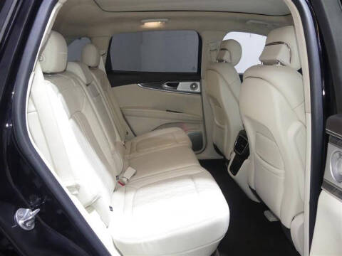 2019 Lincoln Nautilus Black Label