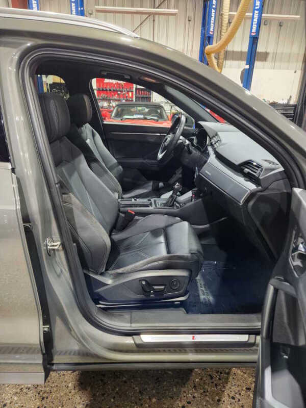 2020 Audi Q3 quattro S line Prem Plus 45 TFSI