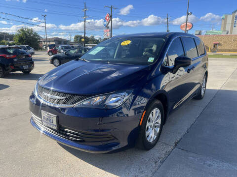 2019 Chrysler Pacifica LX