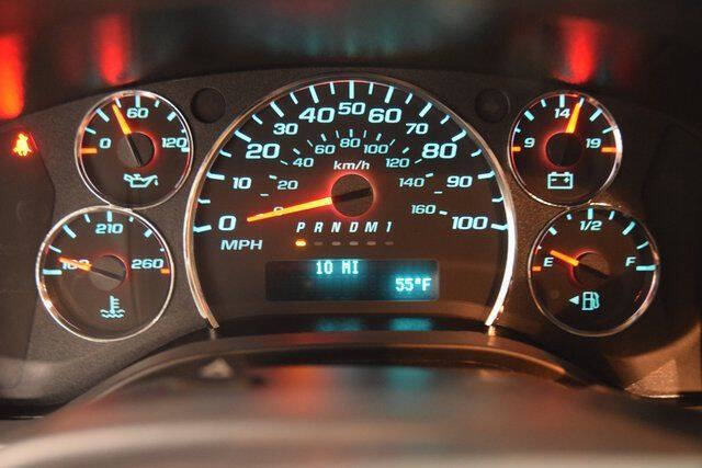 2025 Chevrolet Express 3500