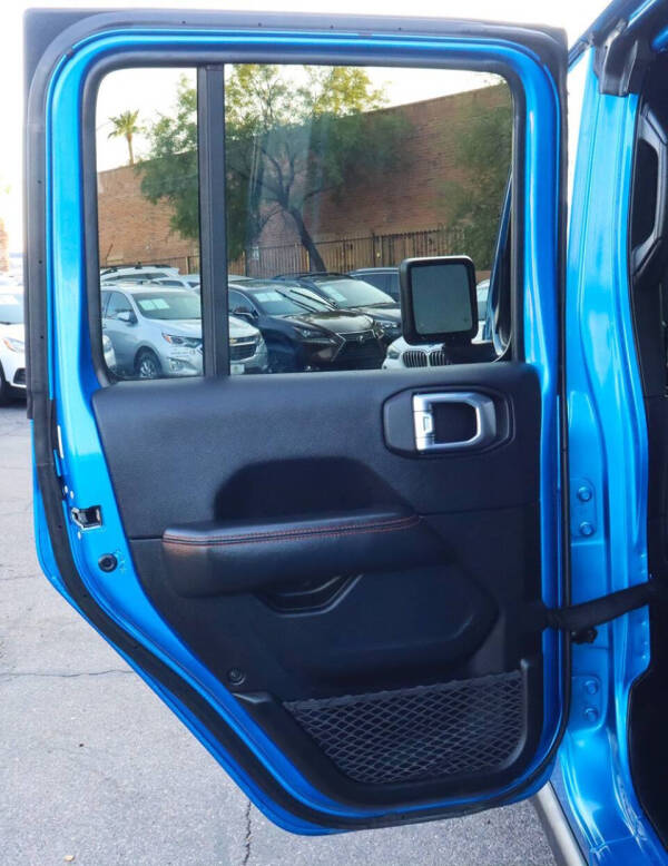 2023 Jeep Gladiator Mojave