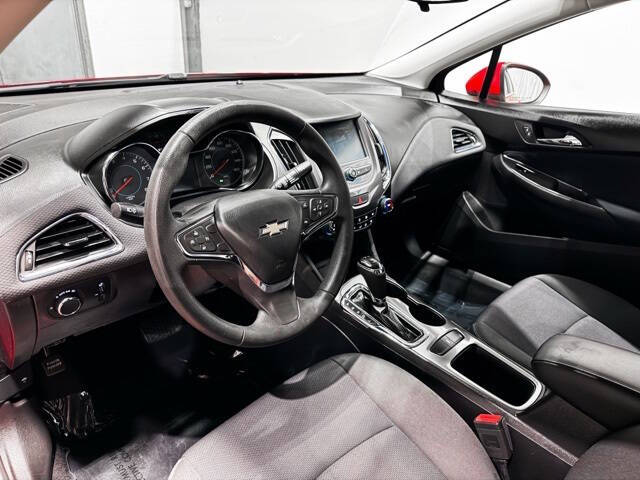 2017 Chevrolet Cruze LT Auto