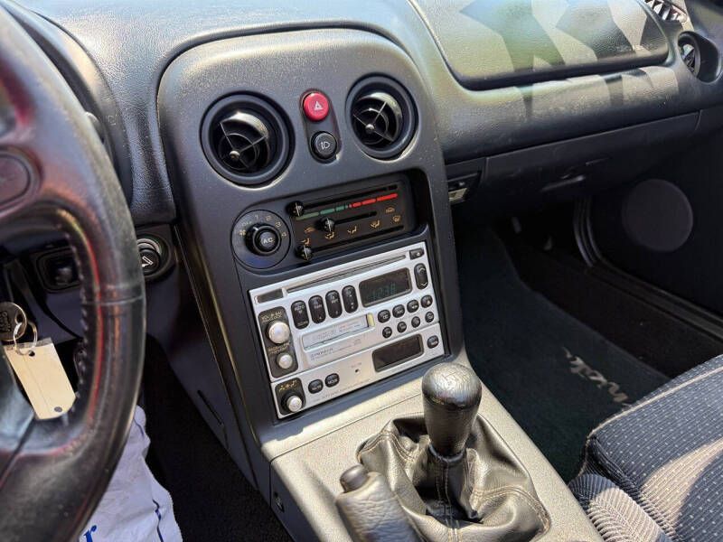 1994 Mazda MX-5 Miata M-Edition
