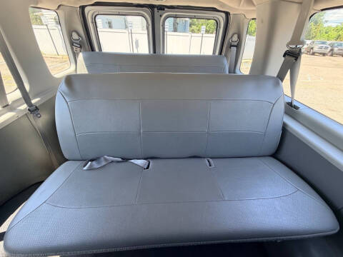 2006 Ford E-Series E-350 SD XL