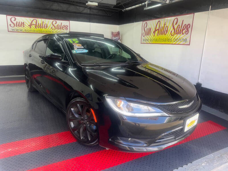 2015 Chrysler 200 S