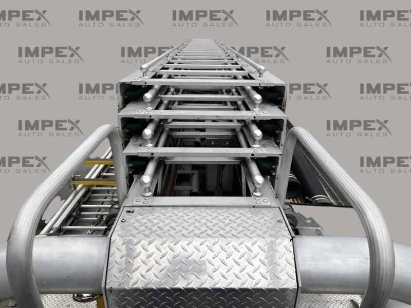 1988 Sutphen Ladder