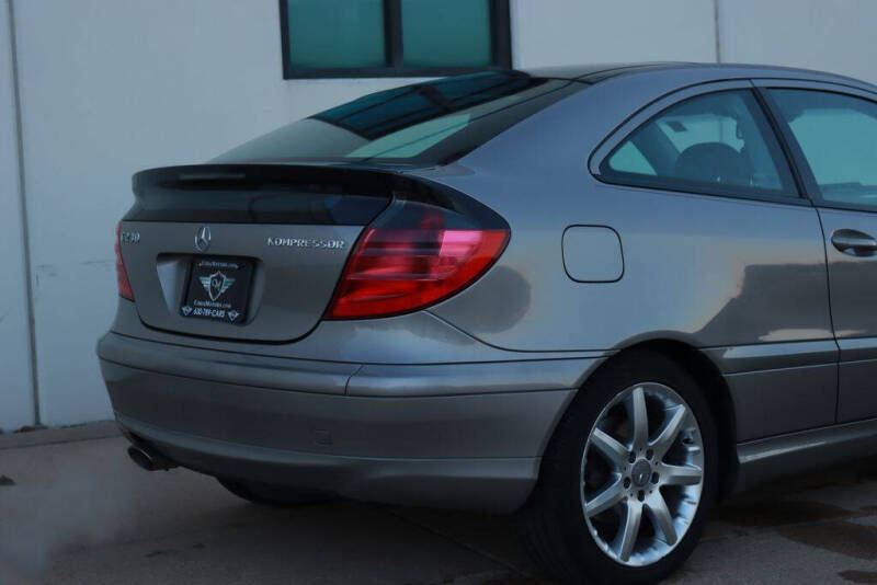 2004 Mercedes-Benz C-Class C 230 Kompressor