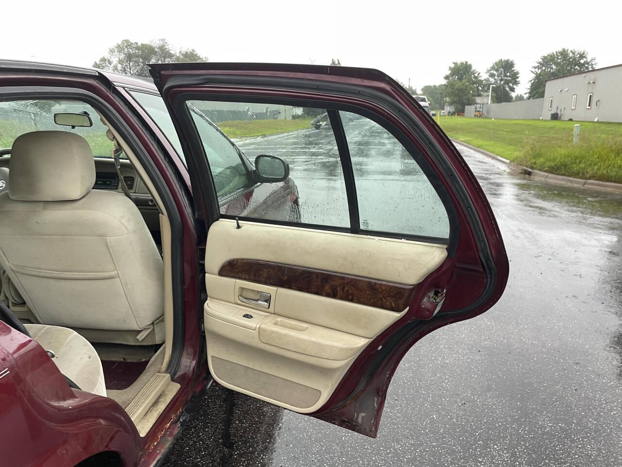 2007 Mercury Grand Marquis for sale at Twin Cities Auctions in Elk River, MN