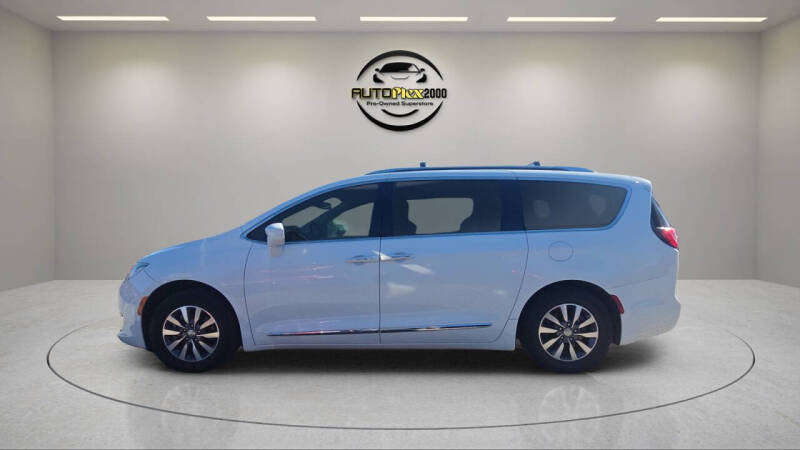 2020 Chrysler Pacifica Touring L Plus