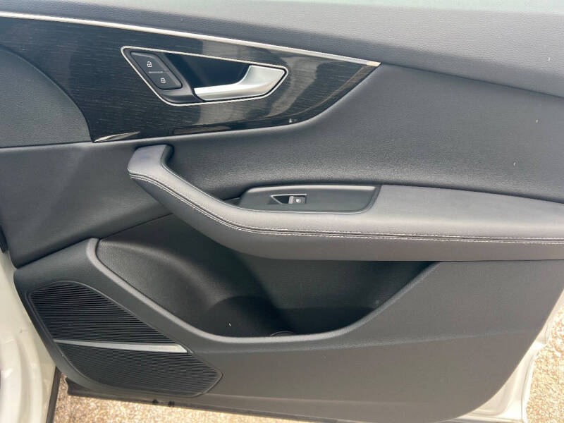 2025 Audi Q7 quattro Premium Plus 55 TFSI