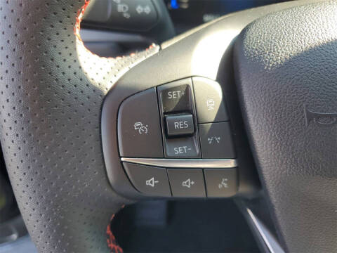 2024 Ford Escape Hybrid ST-Line