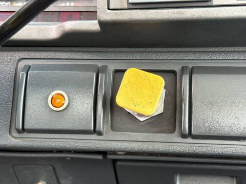 2000 Chevrolet C7500