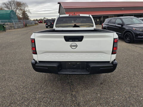 2024 Nissan Frontier