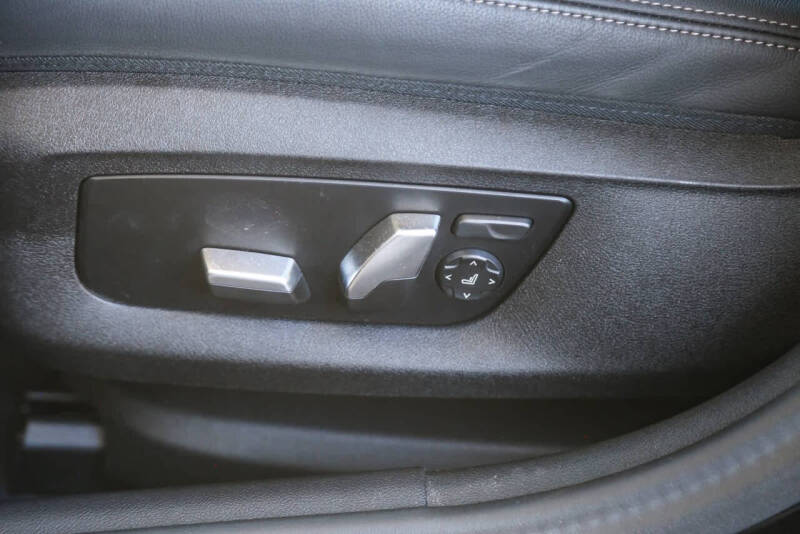 2023 BMW 5 Series 530e