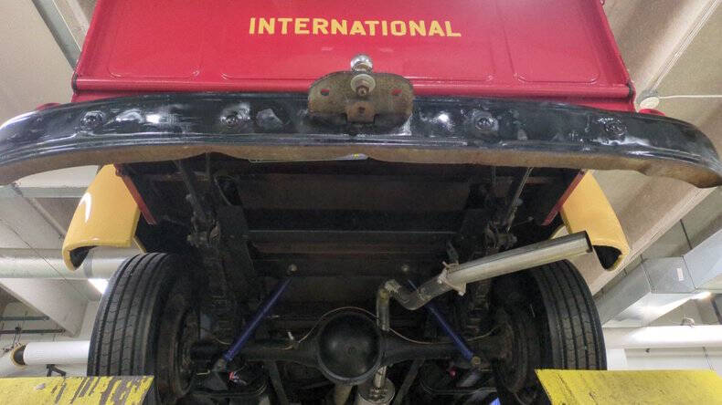 1953 International L-120 Series