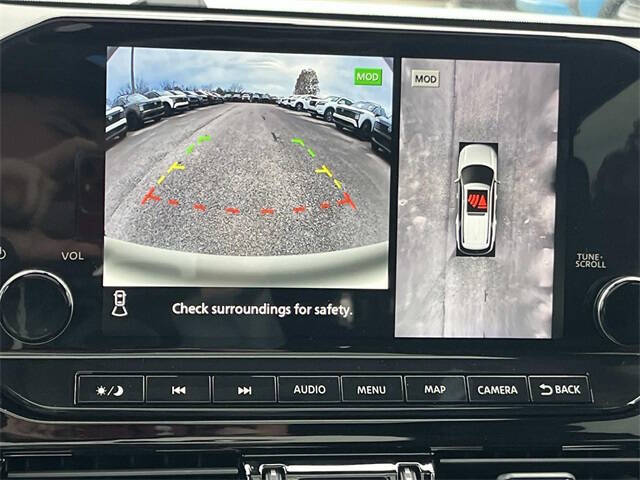 2025 Nissan Pathfinder Platinum