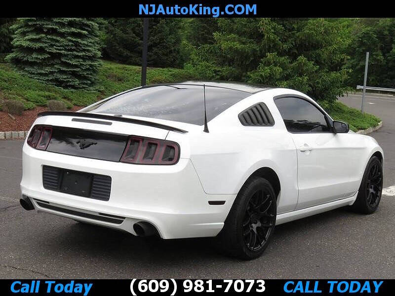 2014 Ford Mustang V6 Premium