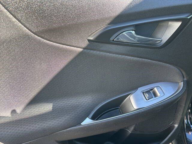 2022 Chevrolet Malibu LS