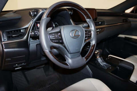 2021 Lexus ES 250
