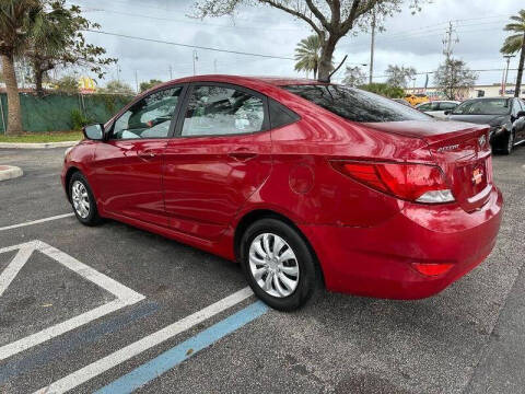 2016 Hyundai Accent SE