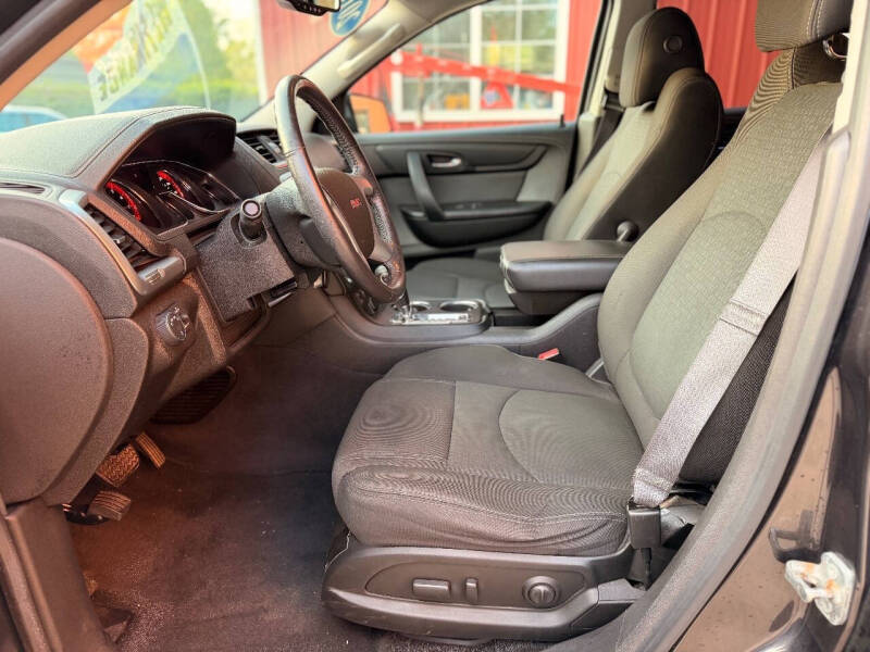 2015 GMC Acadia SLE-2