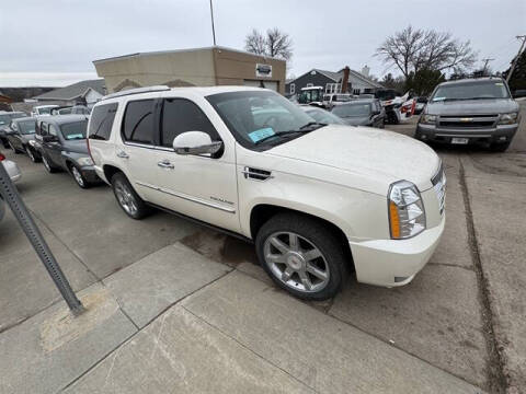 2014 Cadillac Escalade Luxury