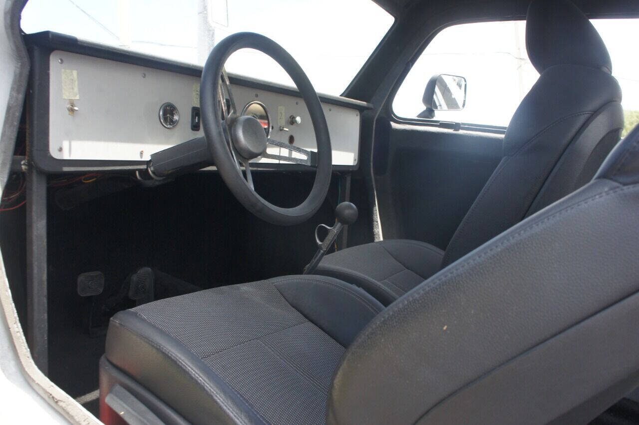 1968 Volkswagen Beetle 14