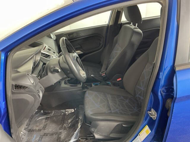 2011 Ford Fiesta SES