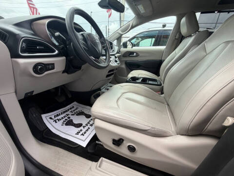 2021 Chrysler Voyager LXi
