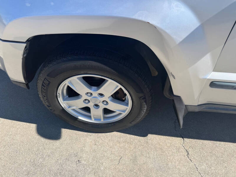 2007 Jeep Grand Cherokee Laredo