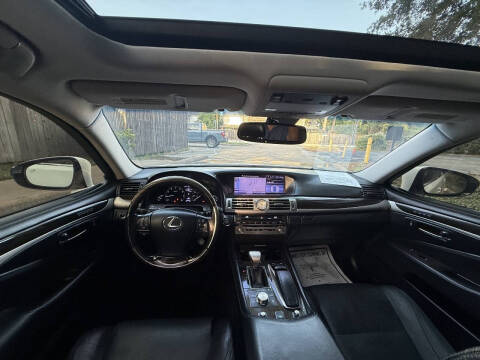 2013 Lexus LS 460