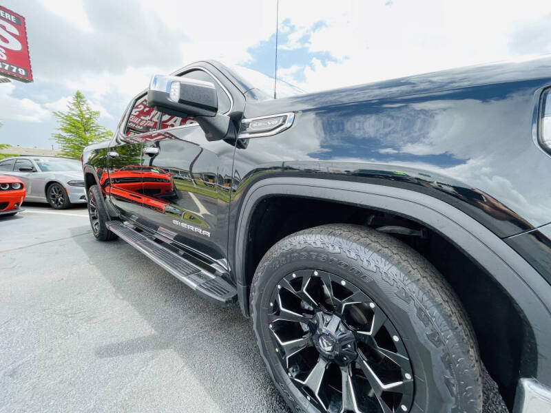 2022 GMC Sierra 1500 SLT