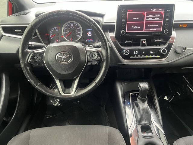 2021 Toyota Corolla Hatchback SE