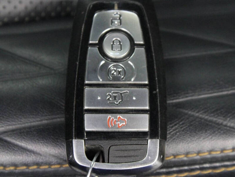 2022 Ford Expedition Platinum