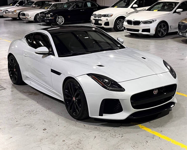 2016 Jaguar F-TYPE R