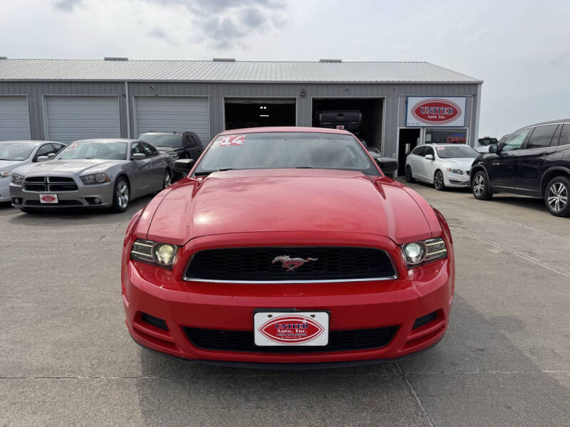 2014 Ford Mustang V6