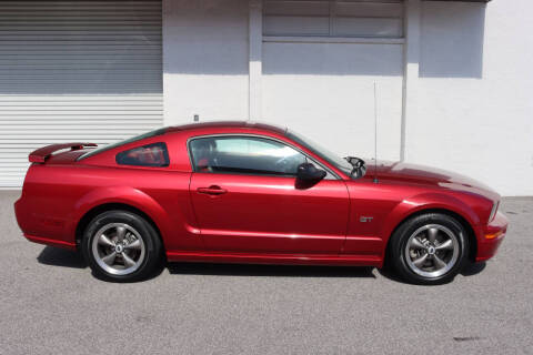 2005 Ford Mustang GT Premium