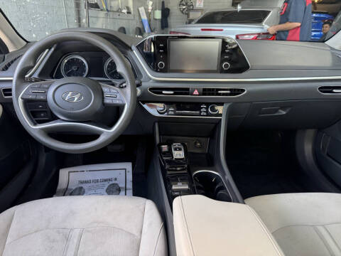 2022 Hyundai Sonata SEL