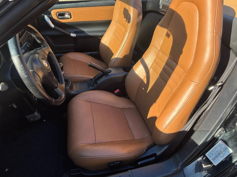 2002 Toyota MR2 Spyder