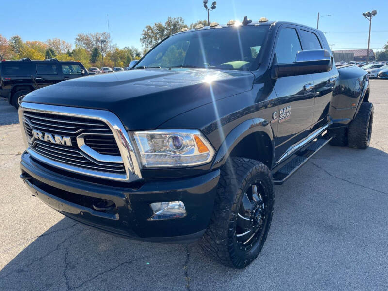 2018 RAM Ram 3500 Pickup Laramie Limited's photo