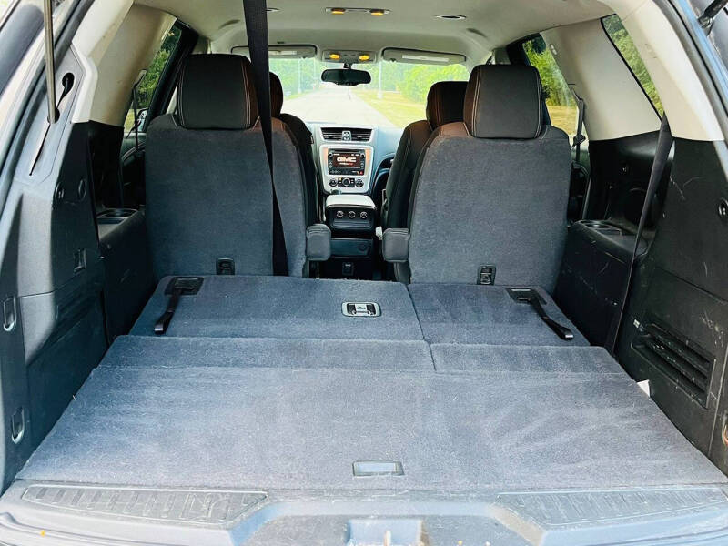 2015 GMC Acadia SLE-2