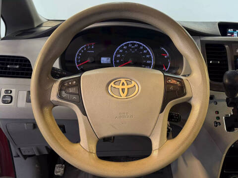 2011 Toyota Sienna
