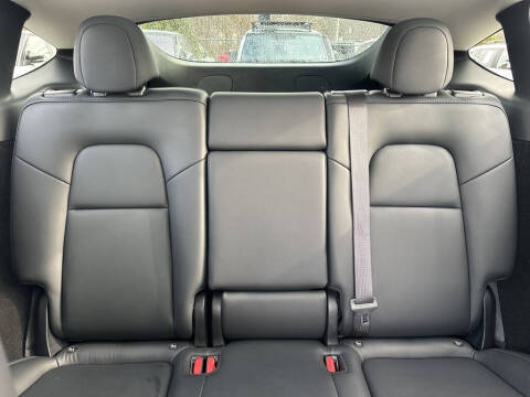 2024 Tesla Model Y Performance