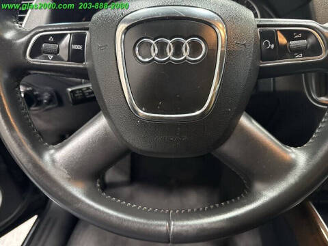 2012 Audi Q5 3.2 quattro Premium Plus