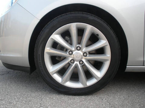2012 Buick Verano Leather Group