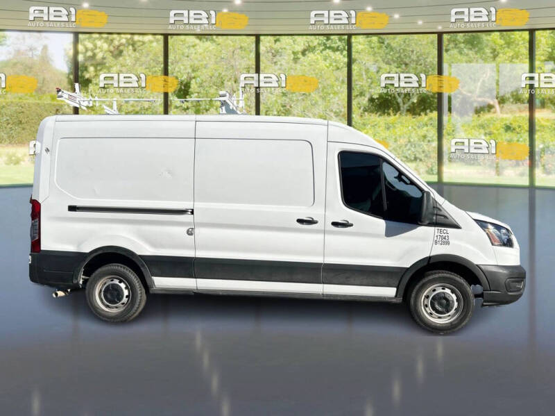 2022 Ford Transit 250