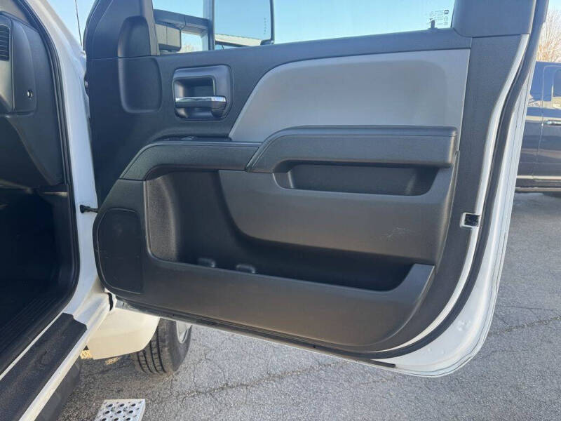 2019 Chevrolet Silverado 6500HD